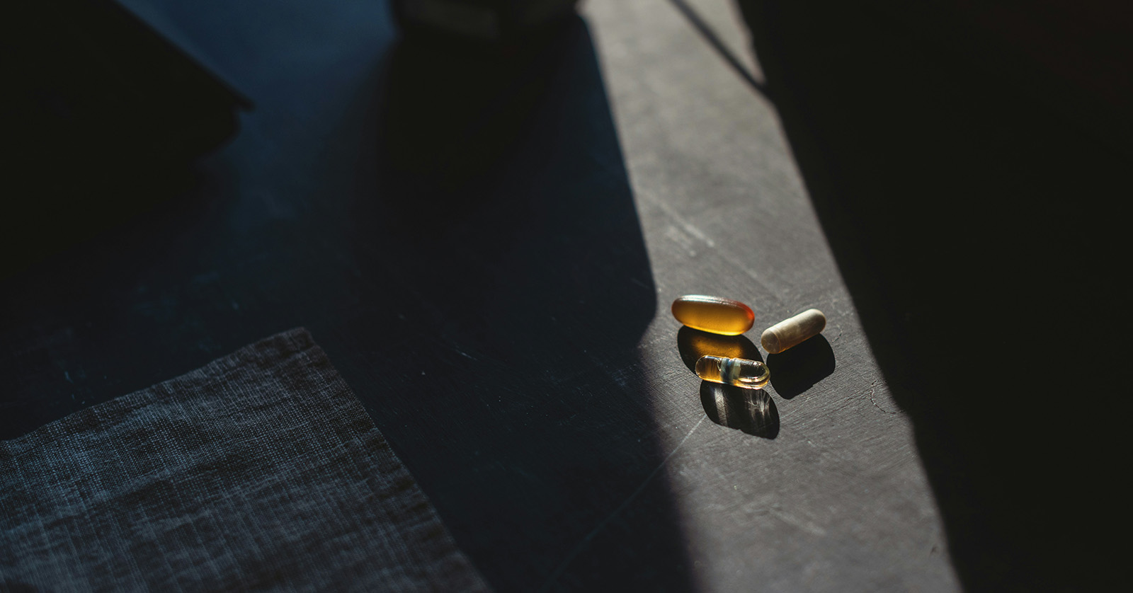 7 Vegan Multivitamins to Supplement Your Plant-Based Diet While Traveling